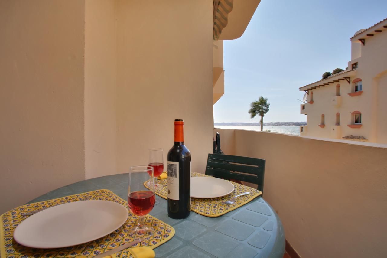 Marina Bay Playa Del Cristo Appartement Estepona Buitenkant foto